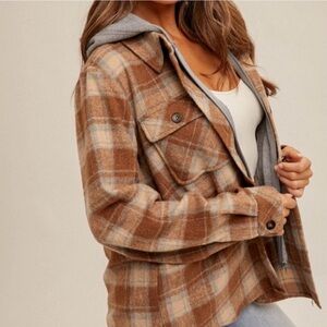 Brown plaid shirt/jacket with hood